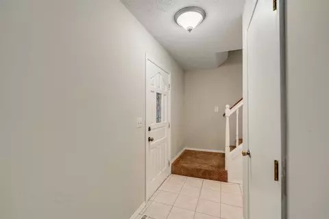 1403 Dover Rd, Bloomington, IL 61704 photo 4