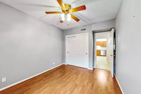 1685 Mill St #209, Des Plaines, IL 60016 photo 13