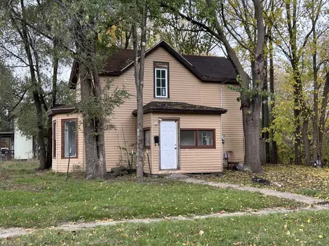 1125 8th St, Rockford, IL 61104
