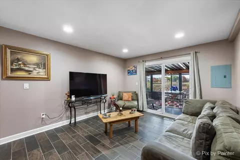 1354 Elder Dr, Aurora, IL 60506 photo 14