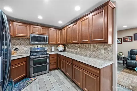 1354 Elder Dr, Aurora, IL 60506 photo 7