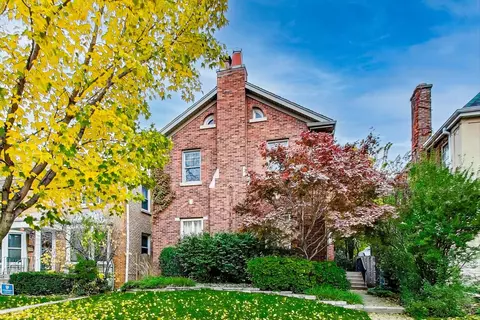 1214 N Oak Park Ave, Oak Park, IL 60302