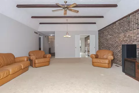 702 Golfcrest Rd #B, Normal, IL 61761 photo 6