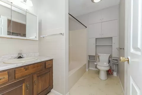 702 Golfcrest Rd #B, Normal, IL 61761 photo 23