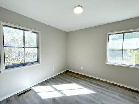 2309 Manor Ln, Mchenry, IL 60051 photo 14