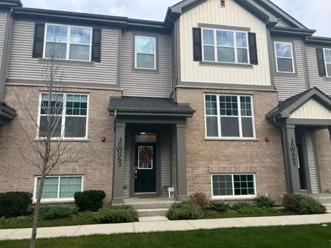 30 W063 Brayman Ct, Warrenville, IL 60563
