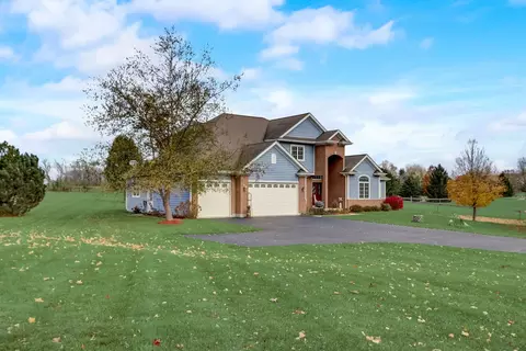 20818 Highview Rd, Marengo, IL 60152 photo 3