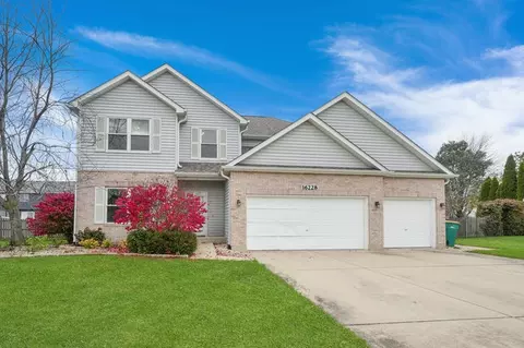 16228 S Lexington Dr, Plainfield, IL 60586