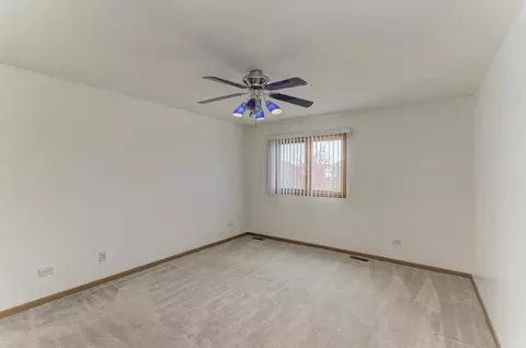 704 Feeney Dr, Minooka, IL 60447 photo 27