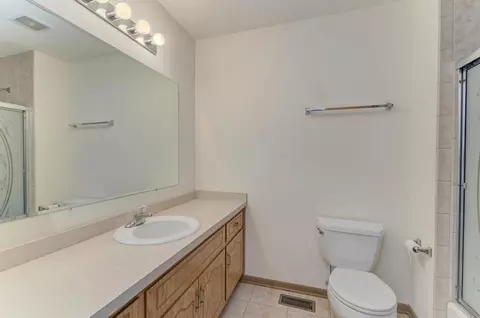 704 Feeney Dr, Minooka, IL 60447 photo 26