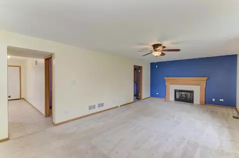 704 Feeney Dr, Minooka, IL 60447 photo 15