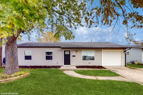 405 Holden Ave, Romeoville, IL 60446