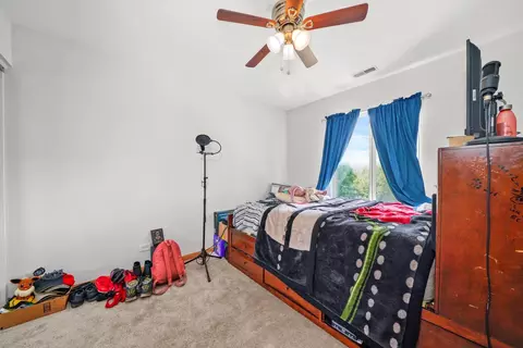 601 Keller St, Plano, IL 60545 photo 20