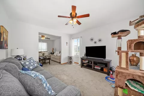 601 Keller St, Plano, IL 60545 photo 12