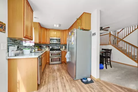 601 Keller St, Plano, IL 60545 photo 5