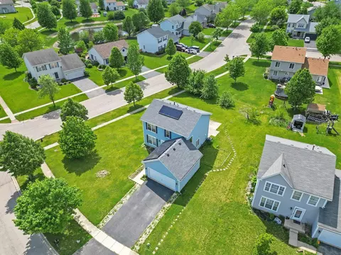 601 Keller St, Plano, IL 60545 photo 25