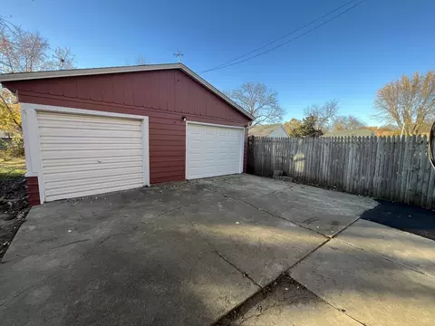 835 5th St, Aurora, IL 60505 photo 15