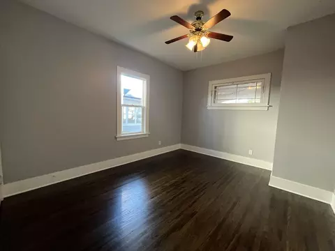 835 5th St, Aurora, IL 60505 photo 8