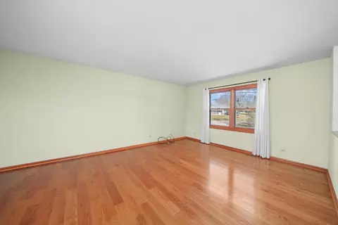 Other - 1303 W Circle Ct, Mchenry, IL 60051 photo 1 of 11