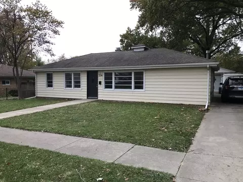 734 Dale St, Normal, IL 61761