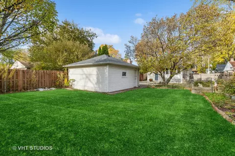 1441 E Walnut Ave, Des Plaines, IL 60016 photo 21