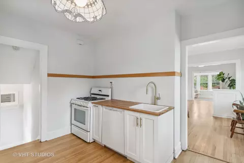 1441 E Walnut Ave, Des Plaines, IL 60016 photo 7