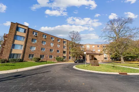1880 Bonnie Ln #419, Hoffman Estates, IL 60169