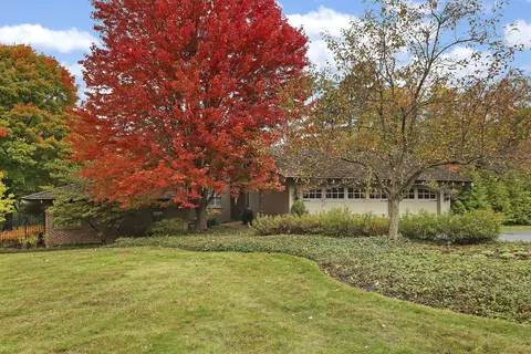 7 Sara Ln, Barrington Hills, IL 60010