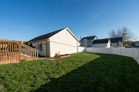 1101 Abercorn St, Normal, IL 61761 photo 6