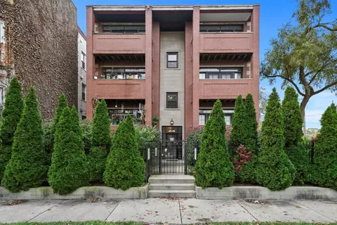 6500 S Minerva Ave #3N, Chicago, IL 60637