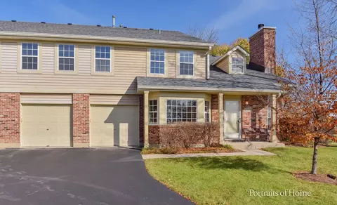 3002 Anton Dr, Aurora, IL 60504