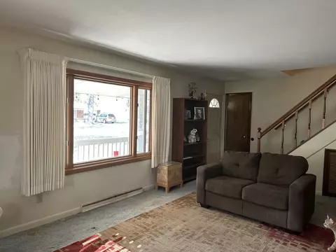 912 Parmon Rd, Bloomington, IL 61701 photo 5