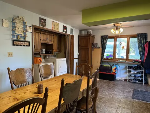 912 Parmon Rd, Bloomington, IL 61701 photo 10