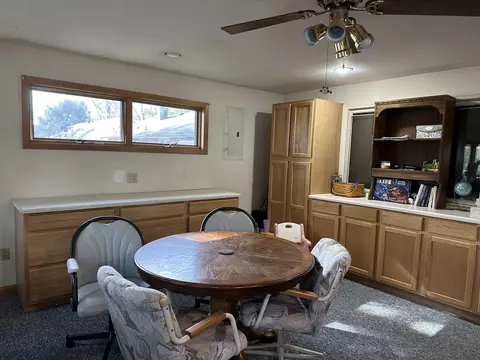 912 Parmon Rd, Bloomington, IL 61701 photo 24