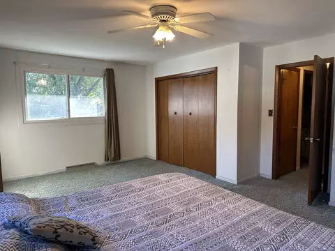 912 Parmon Rd, Bloomington, IL 61701 photo 21