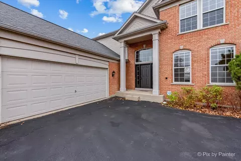 3920 Georgetown Cir, Algonquin, IL 60102 photo 2