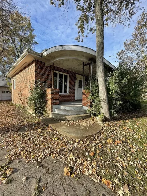 411 Suwanee St, Park Forest, IL 60466