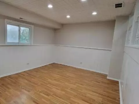 40 Fallstone Dr, Streamwood, IL 60107 photo 8