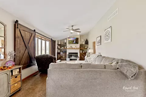 116 N Shelly Ave, Reddick, IL 60961 photo 3