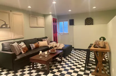 969 Hollywood Ave, Des Plaines, IL 60016 photo 25