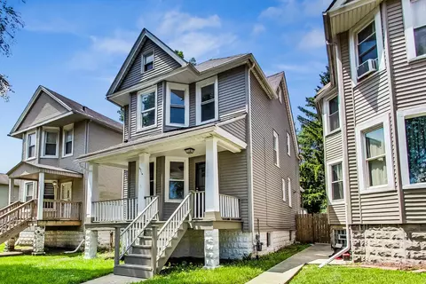 8214 S East End Ave, Chicago, IL 60617