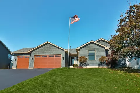5362 Painted Pony Ln, Loves Park, IL 61111