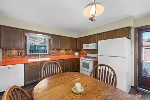 1419 Wilson Ave, Wheaton, IL 60189 photo 11