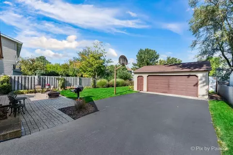 1419 Wilson Ave, Wheaton, IL 60189 photo 3
