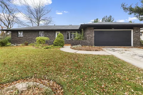3428 Springwheat Dr, Rockford, IL 61114