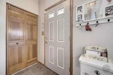 3152 Anton Dr, Aurora, IL 60504 photo 5