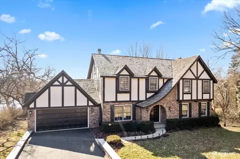 43 W501 Scott Rd, Sugar Grove, IL 60554
