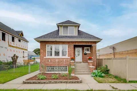 1216 Gunderson Ave, Berwyn, IL 60402