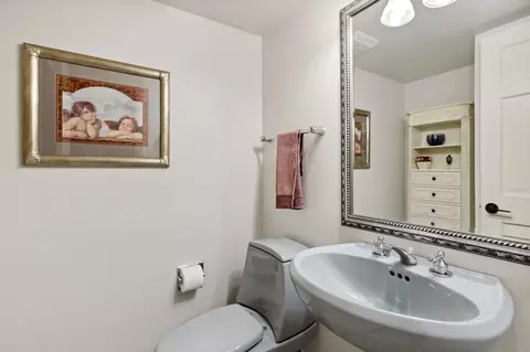 2117 W Haven St, Mount Prospect, IL 60056 photo 17