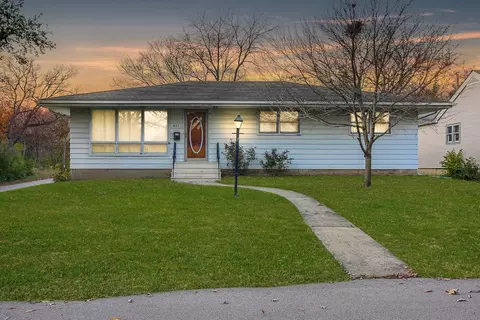 401 Miami St, Joliet, IL 60432